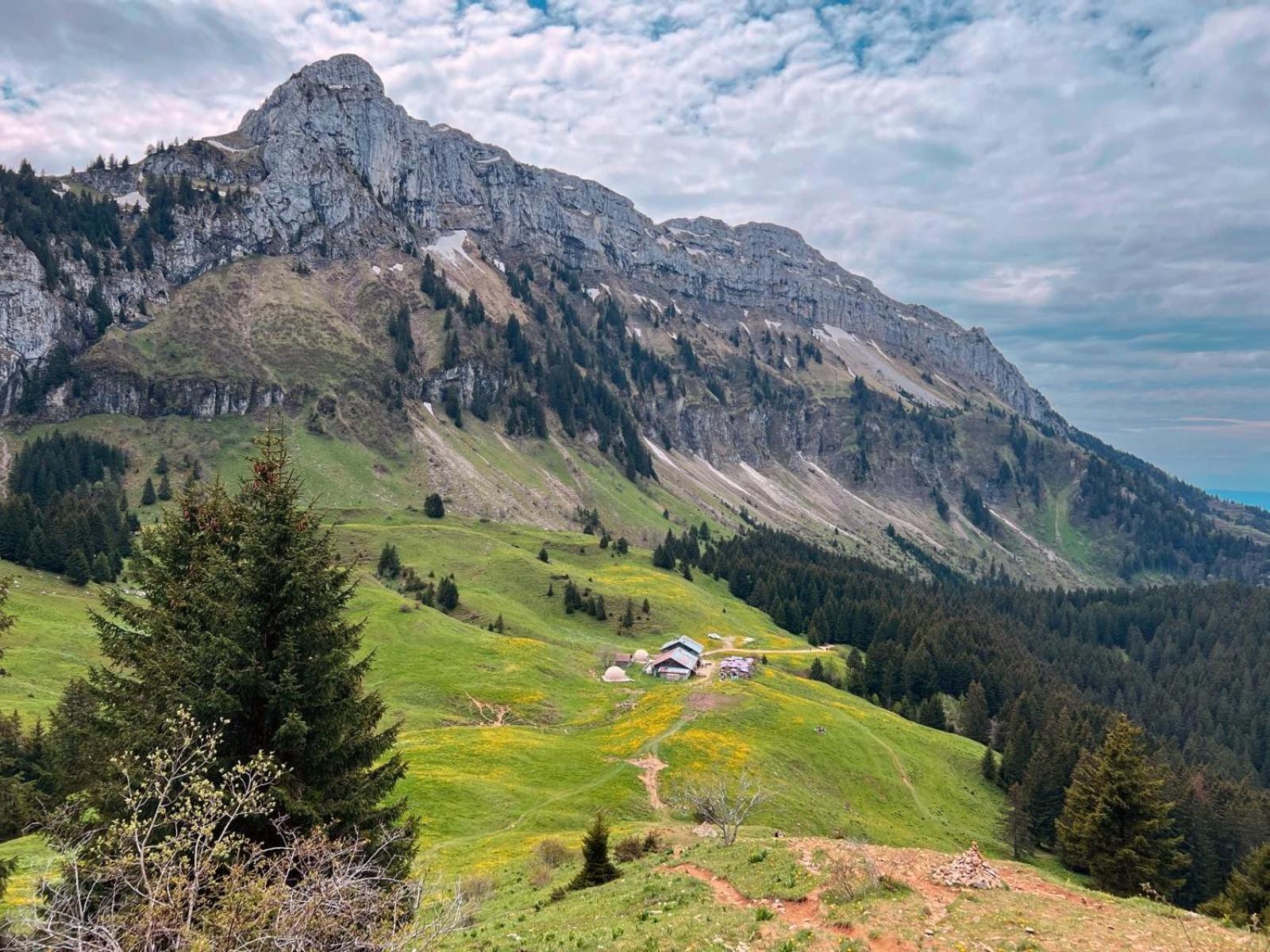 Homestay Dans Agreable Et Calme A 15 Mn Du Centre