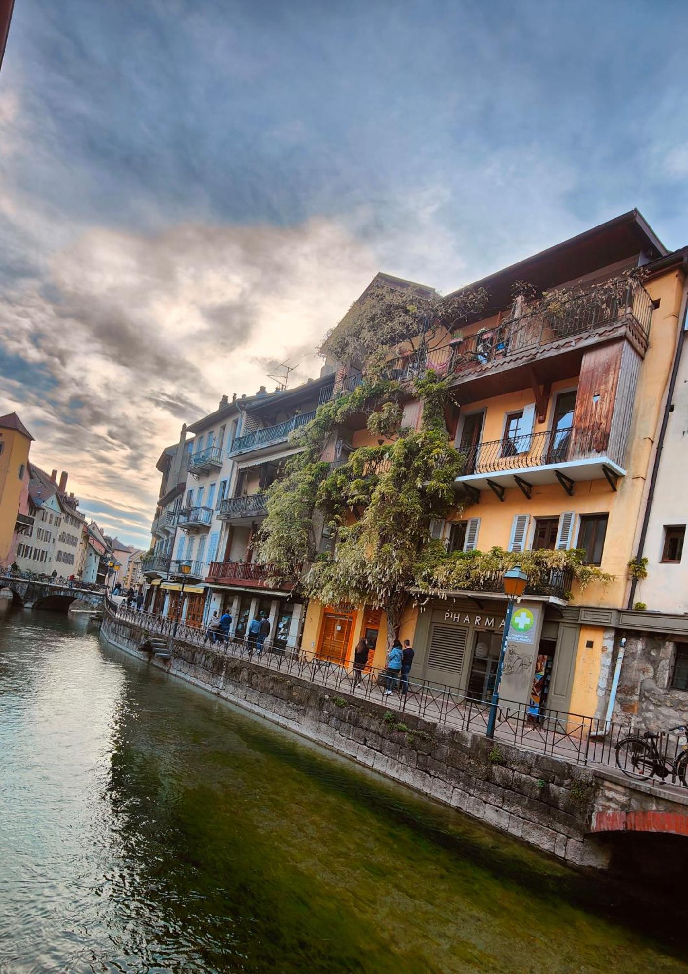 Dans Agreable Et Calme A 15 Mn Du Centre Homestay *